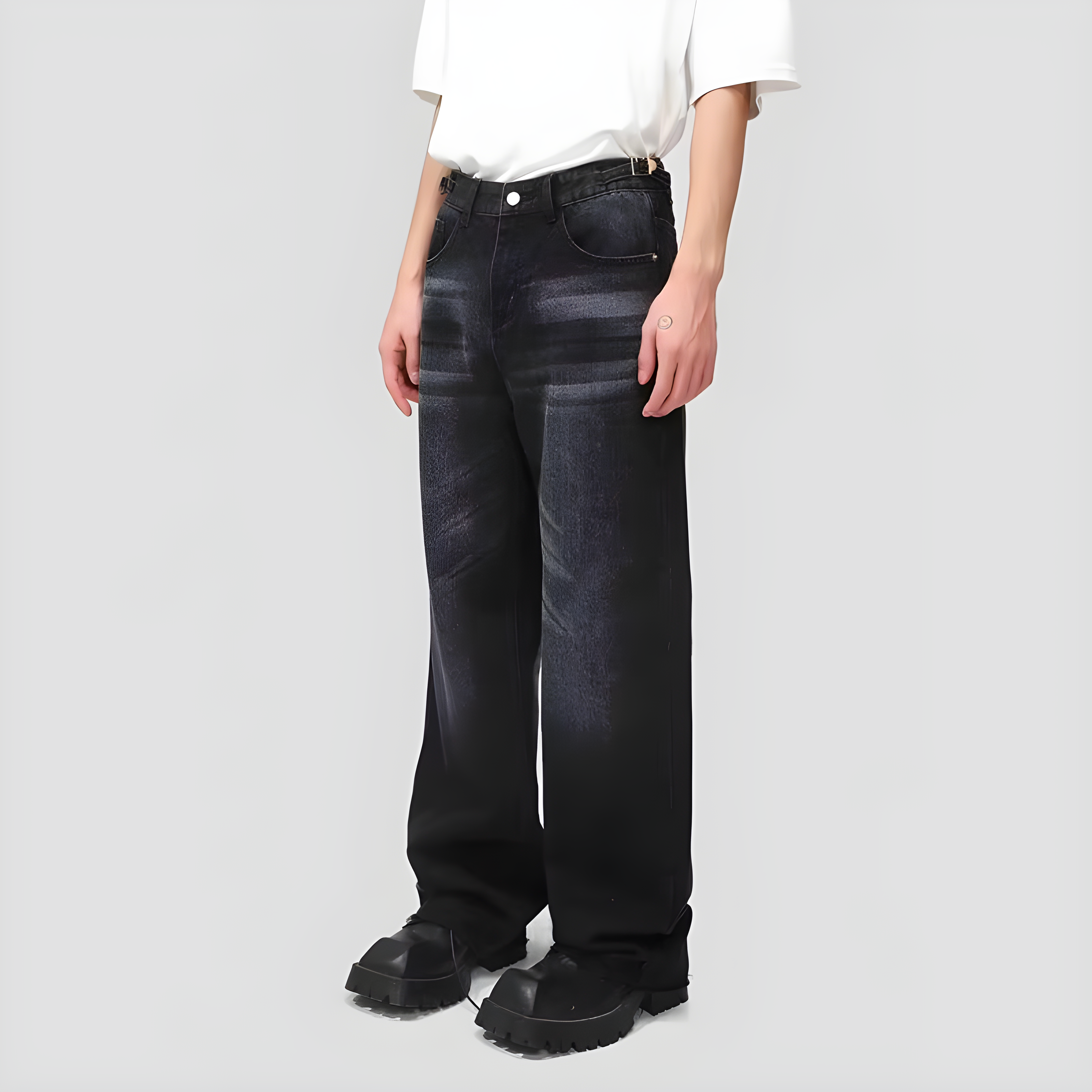 "Arvexa" - Relaxed Fit Jeans - Faded Denim