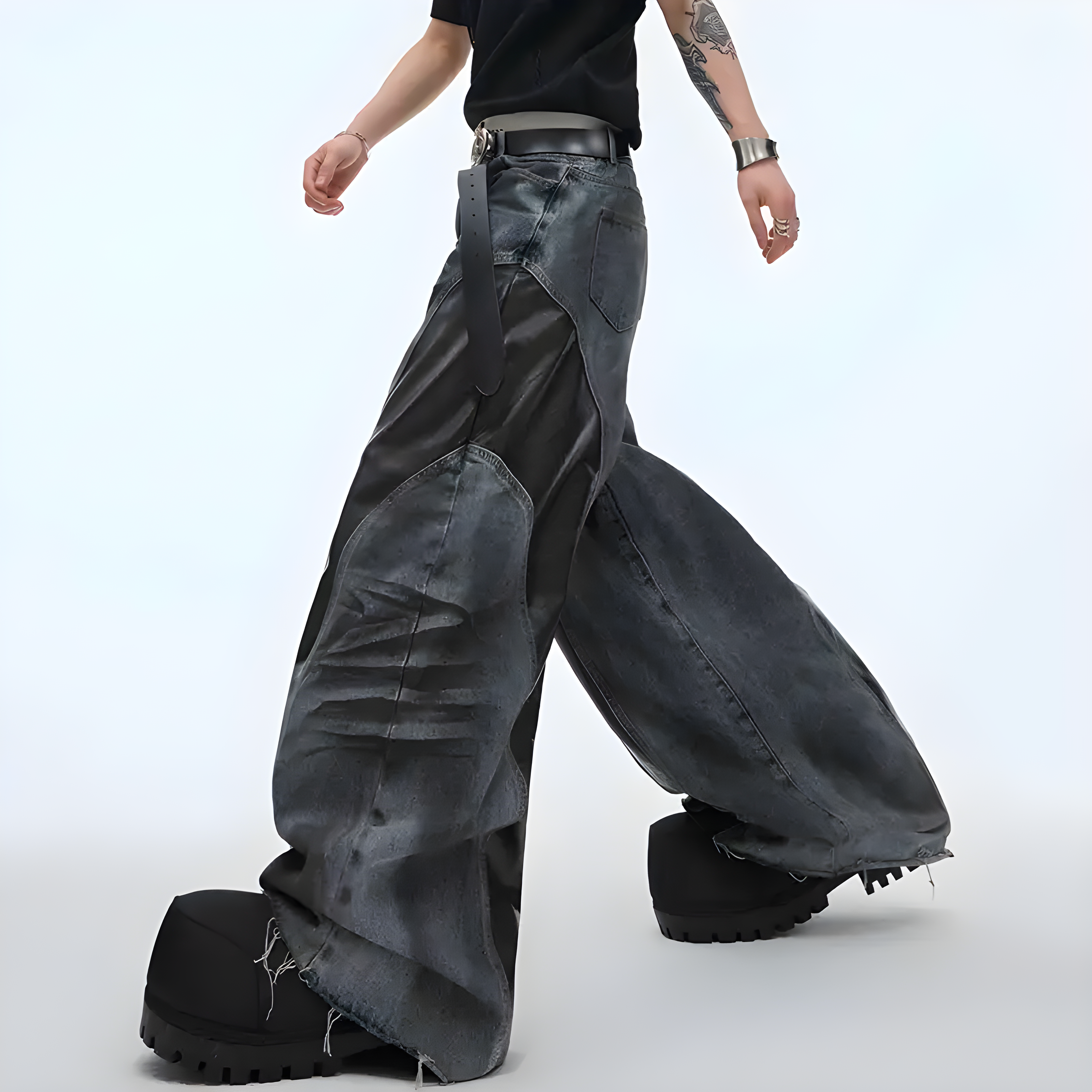 "Lyndex" - Baggy Jeans - Denim & Leather